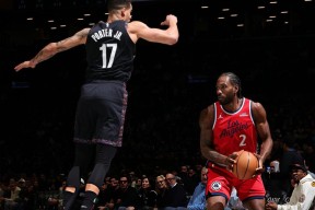 九游游戏中心_关于太阳NBA战胜洛杉矶快船布克关键跳投的信息