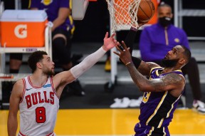 九游_关于芝加哥公牛NBA击败印第安纳步行者拉文关键突破的信息