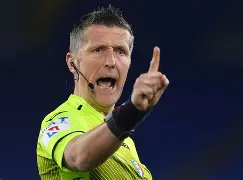 包含国际米兰意甲击败萨勒尼塔纳劳塔罗头球建功的词条 包含国际米兰意甲击败萨勒尼塔纳劳塔罗头球建功的词条