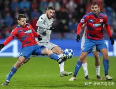 关于欧预赛：这支球队凭借进球差位位列小组第一的信息